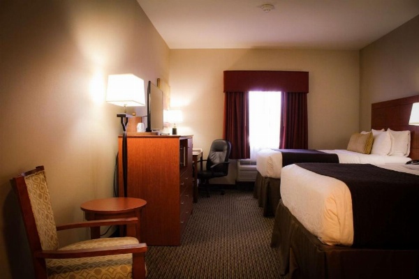 Best Western Plus Arrowhead Hotel image 19